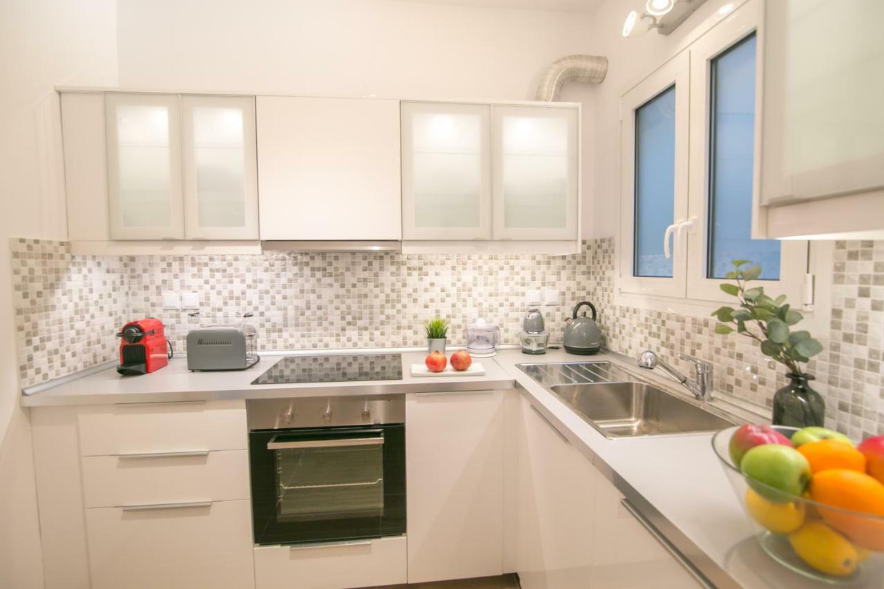 Magnificent luxury retrostyle flat Acropolis view Apartment Atena Exterior foto