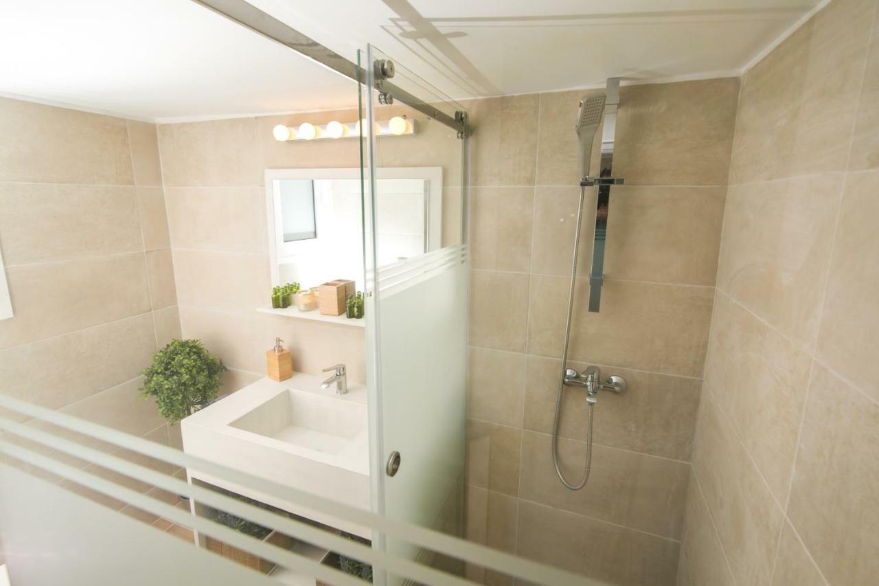 Magnificent luxury retrostyle flat Acropolis view Apartment Atena Exterior foto